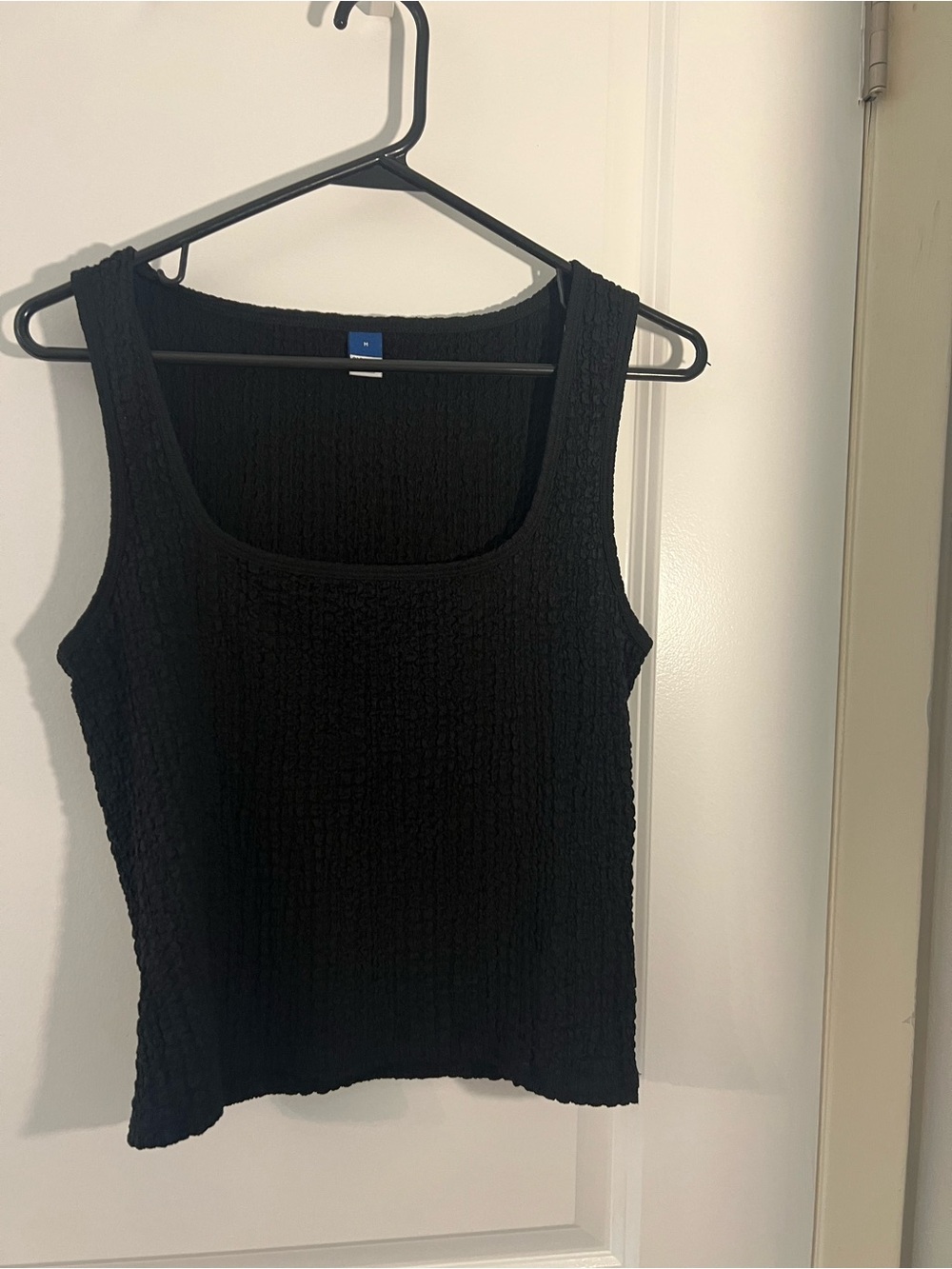 Old Navy Black Textured Square-Neck Tank